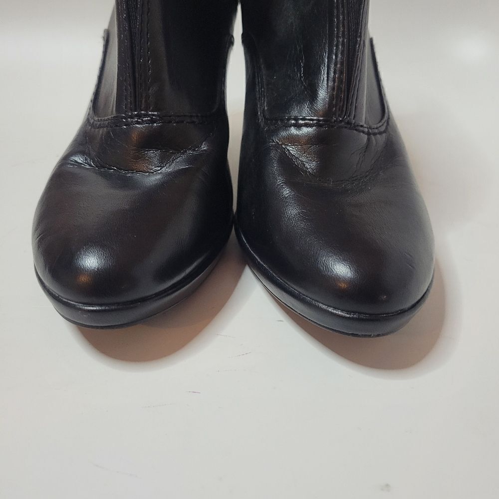 Liz Claiborne Black Leather Bonnie Heeled Boots - Picture 9 of 16